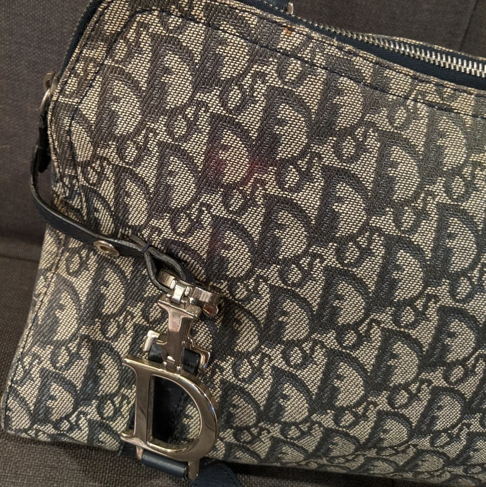 DIOR Diorissimo Trotter Charm Bag - Picture 5 of 14